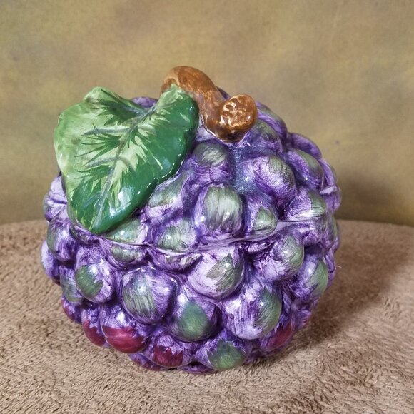 Ceramic Bunch of Grapes Trinket Holder - Picture 1 of 6